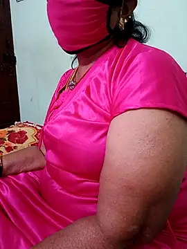 Snapshot of savithasree chatting on 11-21-25, 11:31 savithasree online show from 11-21-25, 11:31