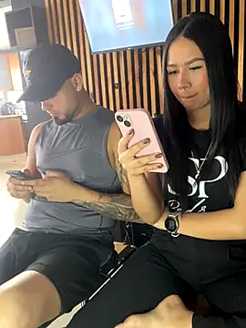 Snapshot of Brandon_girls69hot chatting on 11-06-25, 07:37 Brandon girls69hot online show from 11-06-25, 07:37