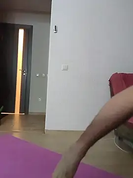 Snapshot of lucky_swimmer chatting on 11-28-25, 03:14 lucky swimmer online show from 11-28-25, 03:14