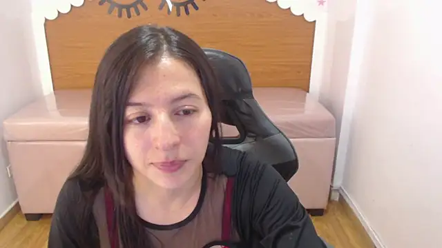 scarlett percy t online show from 02-06-26, 07:39