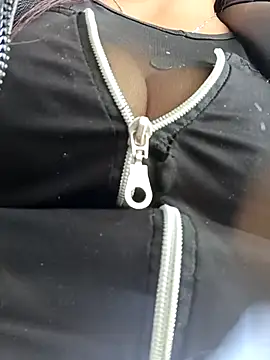 misshot 02 online show from 12-04-25, 06:05