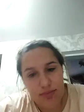 Snapshot of Laryssa2005 chatting on 11-05-25, 11:54 Laryssa2005 online show from 11-05-25, 11:54