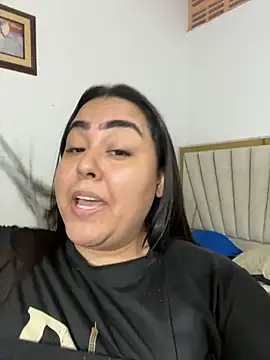 loly clover online show from 12-21-25, 11:50