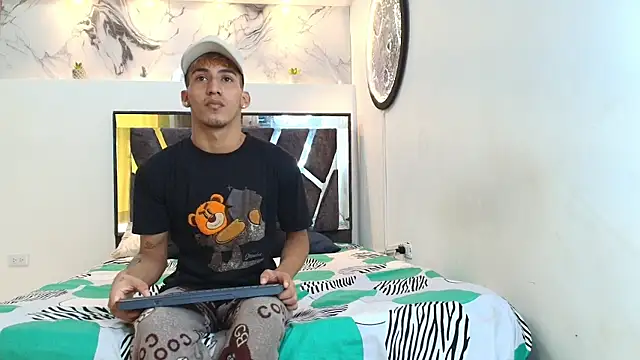 IMPERIO ROMANO online show from 11-25-25, 07:14