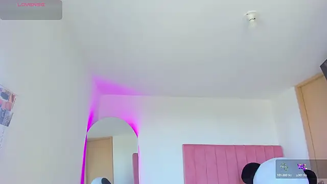 Janettcruz online show from 04-20-26, 08:10