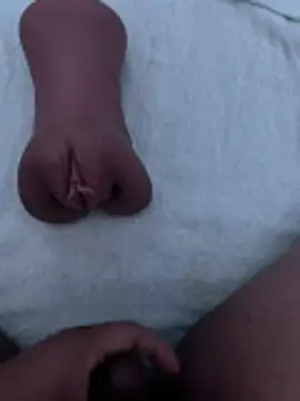 Snapshot of PixelPlaymate chatting on 12-17-25, 05:24 PixelPlaymate online show from 12-17-25, 05:24