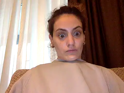 Snapshot of Norabluesxxx chatting on 11-15-25, 02:13 Norabluesxxx online show from 11-15-25, 02:13