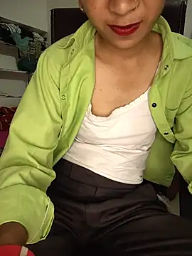 Snapshot of Isha_kumari_69 chatting on 05-15-26, 02:35 Isha kumari 69 online show from 05-15-26, 02:35