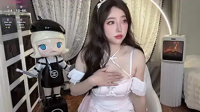 Snapshot of agmer0500 chatting on 11-28-25, 01:41 agmer0500 online show from 11-28-25, 01:41