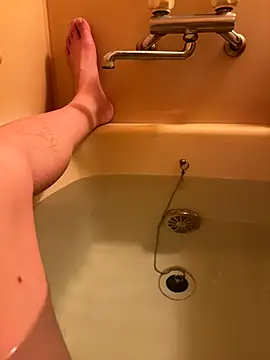 Snapshot of houkeiboy78 chatting on 11-08-25, 10:48 houkeiboy78 online show from 11-08-25, 10:48