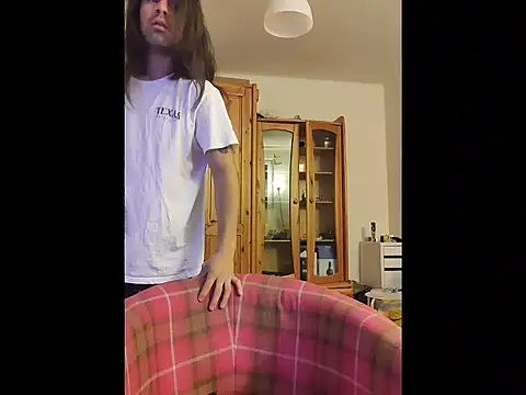 CharlyHemax online show from 11-06-25, 09:26