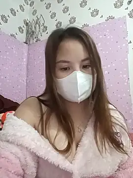 linh-xinh18 online show from 11-20-25, 05:40