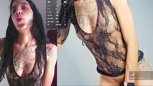 Snapshot of Petitedr3ams_ chatting on 01-17-26, 07:13 Petitedr3ams online show from 01-17-26, 07:13