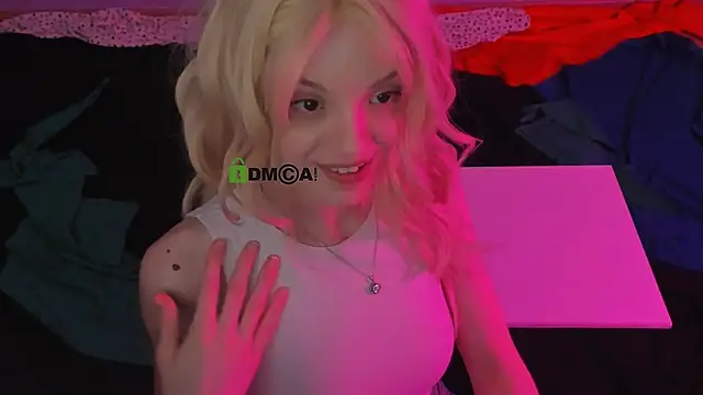 mia starrr  online show from 02-13-26, 09:00