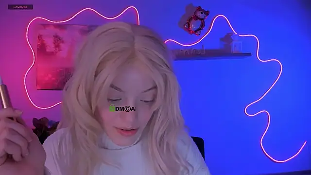 mia starrr  online show from 03-11-26, 07:42