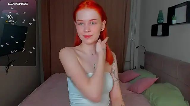 alice with freckles online show from 02-15-26, 04:25