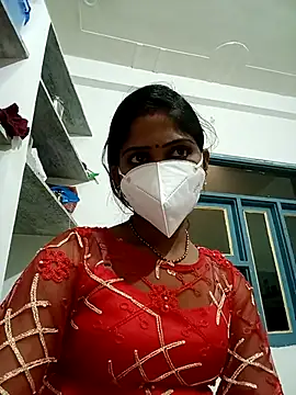 Snapshot of V_HOT_SEXY chatting on 11-07-25, 10:26 V HOT SEXY online show from 11-07-25, 10:26