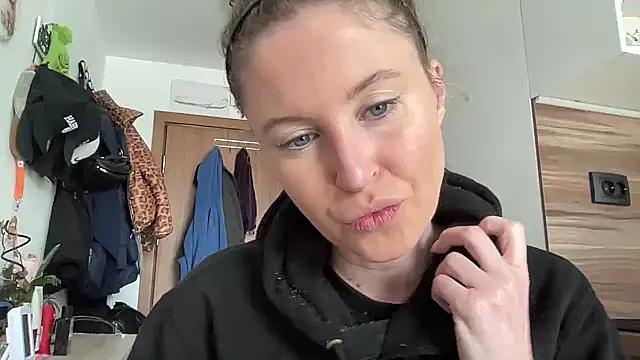 Ameli8 online show from 02-20-26, 09:32