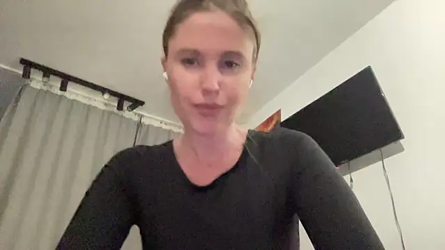 Ameli8 online show from 04-23-26, 05:15