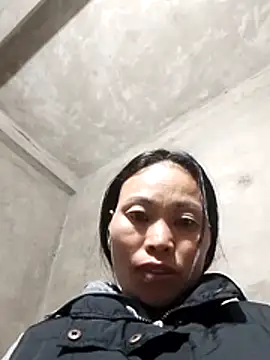 Karen china online show from 11-14-25, 02:38