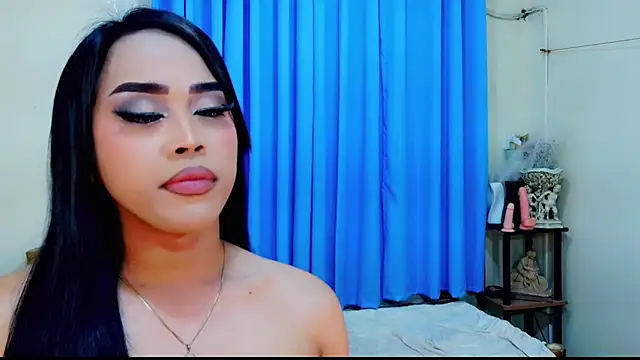 sweet sophiaxx online show from 04-25-26, 12:13