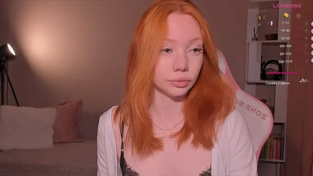 Elisahsthetics online show from 04-10-26, 12:16