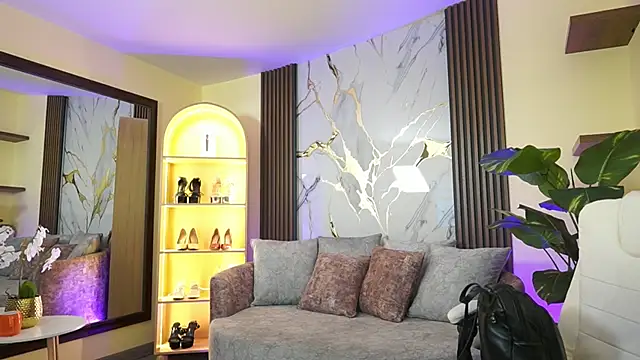 TessaaFox online show from 02-13-26, 11:39