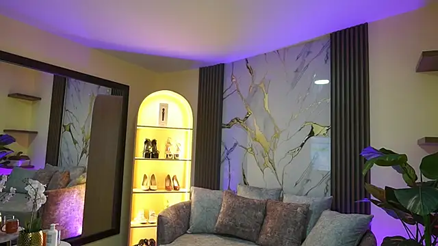 TessaaFox online show from 02-21-26, 11:33