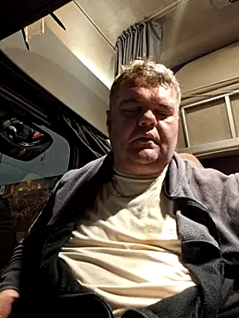 Grase44 online show from 11-29-25, 03:42