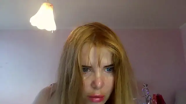 HornyElena online show from 12-22-25, 01:41