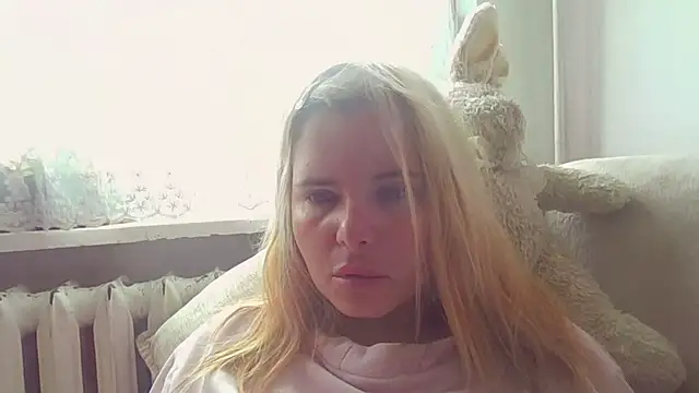 HornyElena online show from 06-17-26, 08:39
