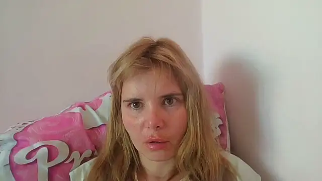HornyElena online show from 07-25-26, 02:14