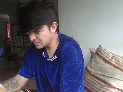 Snapshot of Nick_juniorrx chatting on 11-06-25, 03:02 Nick juniorrx online show from 11-06-25, 03:02