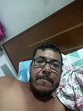 Snapshot of bruno_324278 chatting on 05-04-26, 07:21 bruno 324278 online show from 05-04-26, 07:21