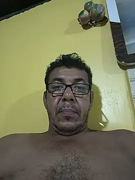 Snapshot of bruno_324278 chatting on 05-22-26, 01:35 bruno 324278 online show from 05-22-26, 01:35