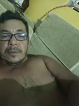 Snapshot of bruno_324278 chatting on 06-01-26, 03:30 bruno 324278 online show from 06-01-26, 03:30