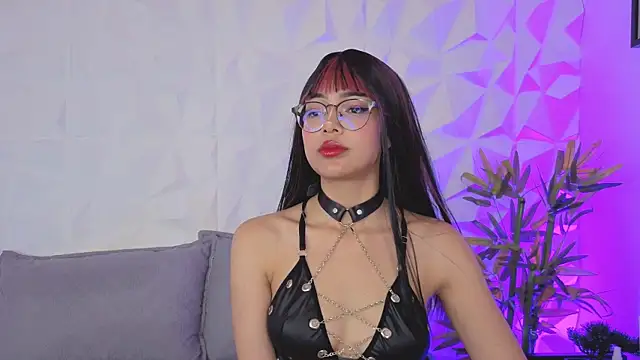  ViolletteNoir  online show from 12-13-25, 08:14