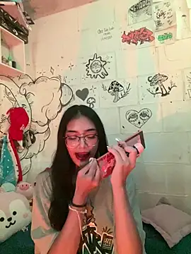  ViolletteNoir  online show from 04-06-26, 02:42