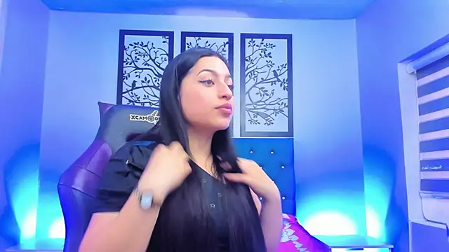 Snapshot of KATHYGP chatting on 11-12-25, 11:43 KATHYGP online show from 11-12-25, 11:43