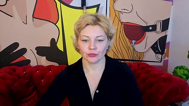 Snapshot of AmaraNights chatting on 11-11-25, 02:17 AmaraNights online show from 11-11-25, 02:17