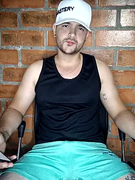 Snapshot of miguelitoo1999 chatting on 11-10-25, 12:09 miguelitoo1999 online show from 11-10-25, 12:09