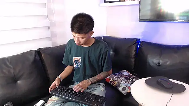 Tessachains 2  online show from 01-09-26, 03:59