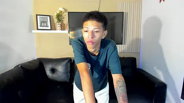 Tessachains 2  online show from 01-15-26, 01:32