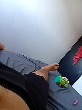 Snapshot of Rome24Ars chatting on 11-05-25, 08:53 Rome24Ars online show from 11-05-25, 08:53