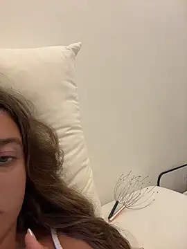 lounaaxangel online show from 12-21-25, 04:03