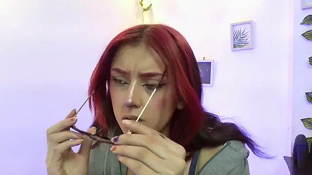 Snapshot of vaiolet_johansson chatting on 11-07-25, 01:55 vaiolet johansson online show from 11-07-25, 01:55