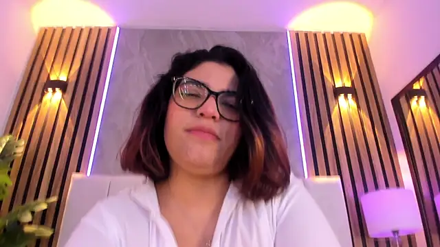 Carlotta de velour online show from 04-23-26, 02:46