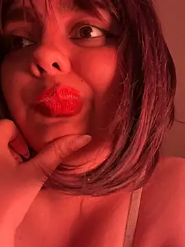 candicewest  online show from 07-29-26, 05:44