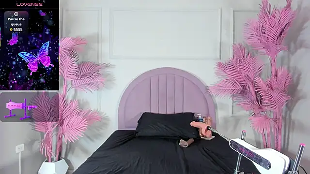 Tamaramilleer online show from 02-08-26, 03:54