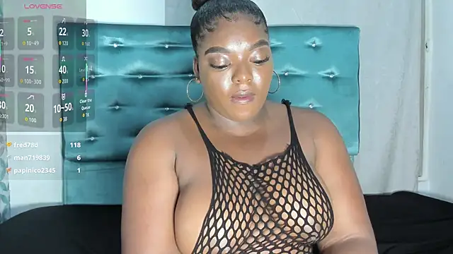 Tamaramilleer online show from 02-27-26, 06:02